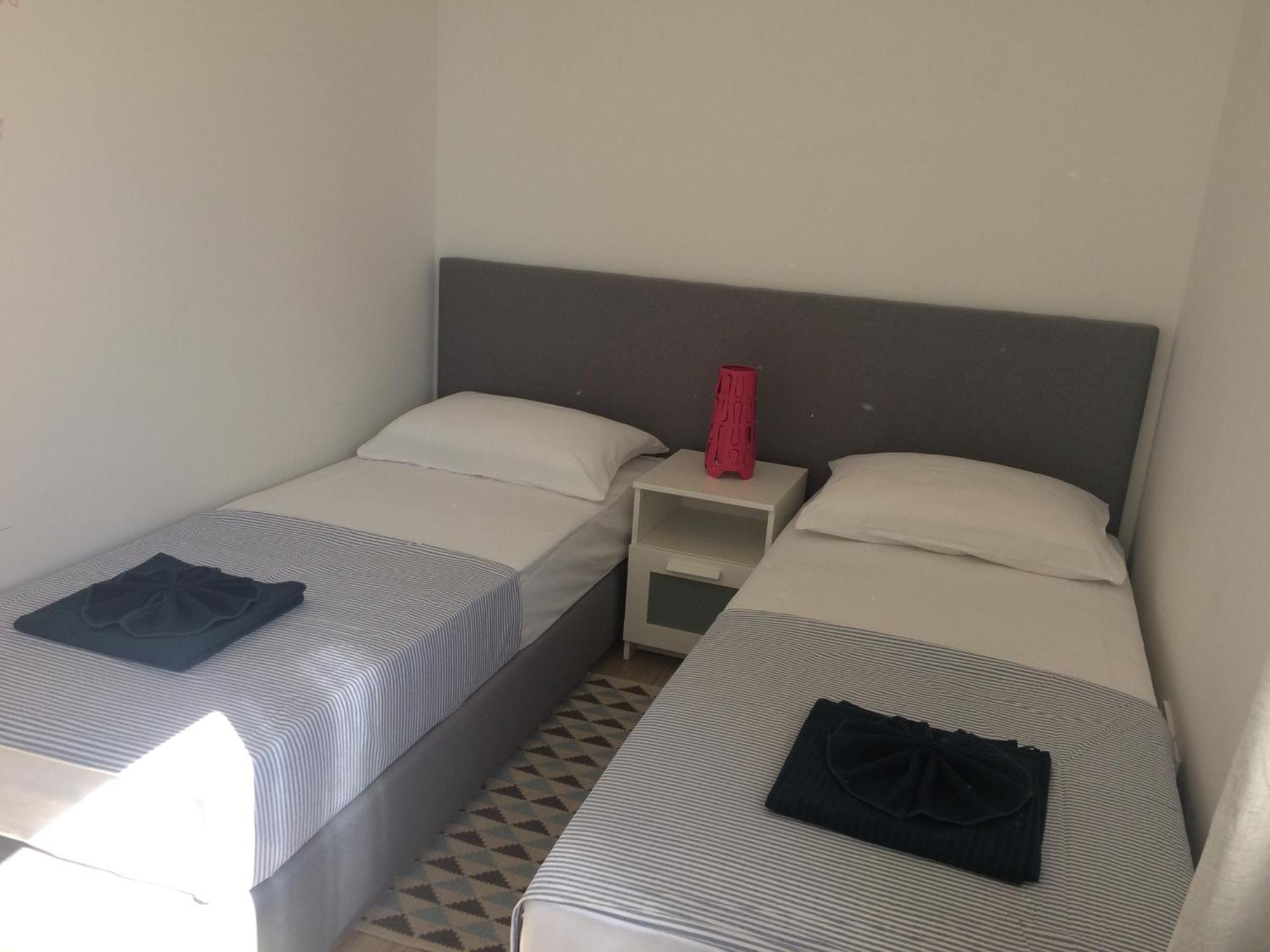 Apartments Stella Đảo Krk Ngoại thất bức ảnh