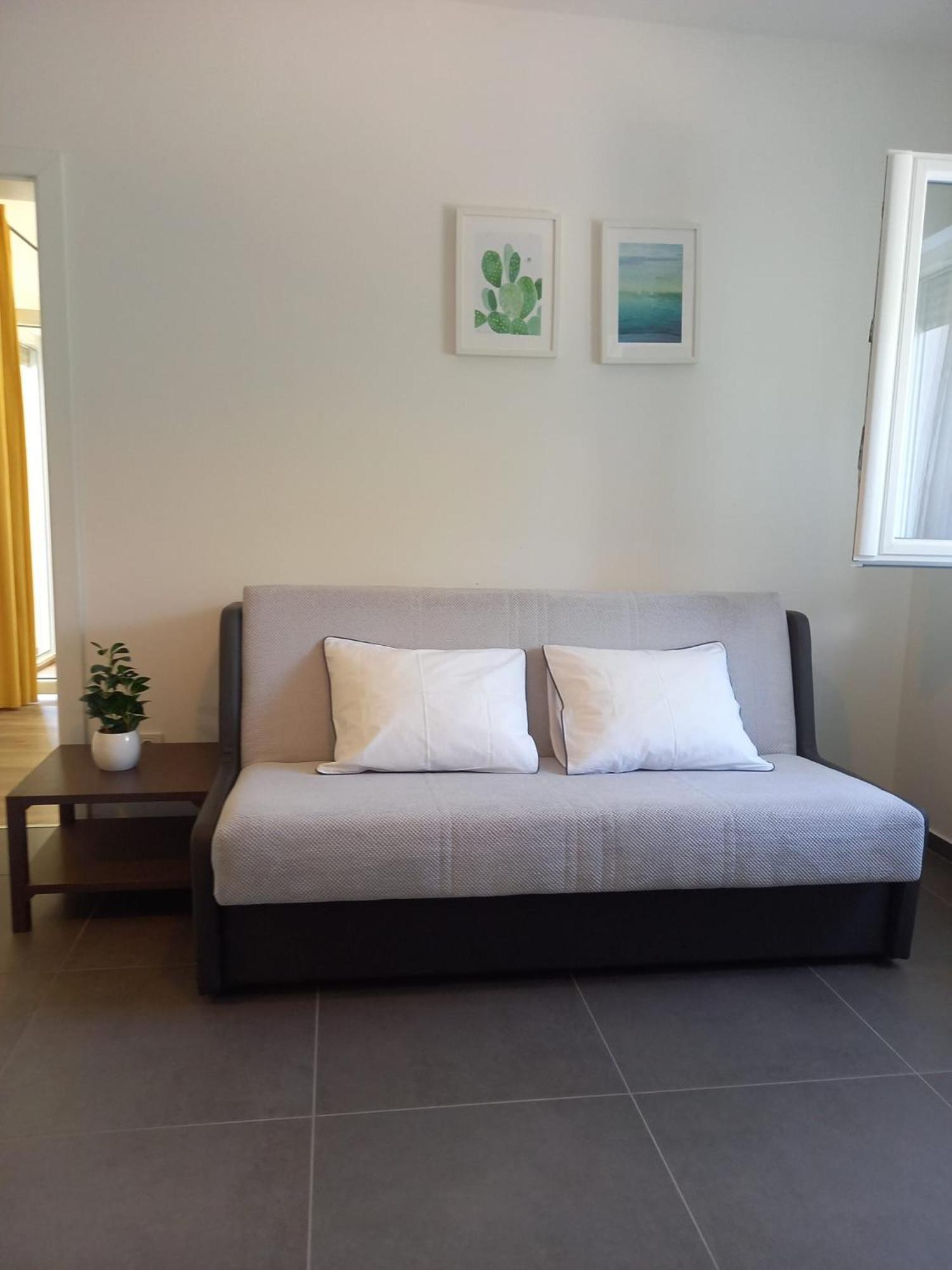 Apartments Stella Đảo Krk Ngoại thất bức ảnh